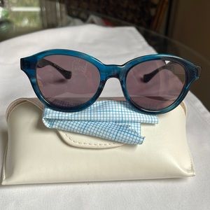 DITA CORSICA 2202C 52 19 144 Made in JAPAN, gorgeous blue frames, gray lenses